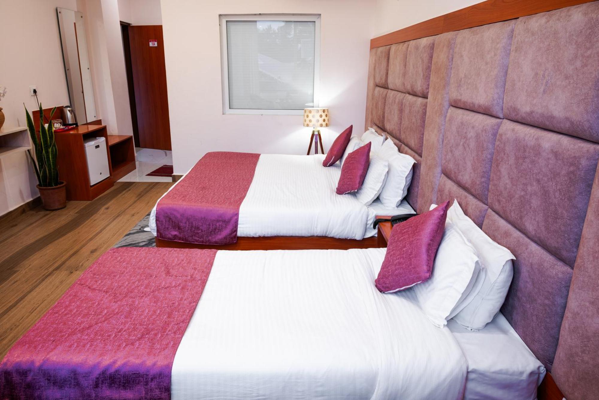 Hotel Sagar Residency - Best Mountain View Hotel In Pālampur Exterior foto