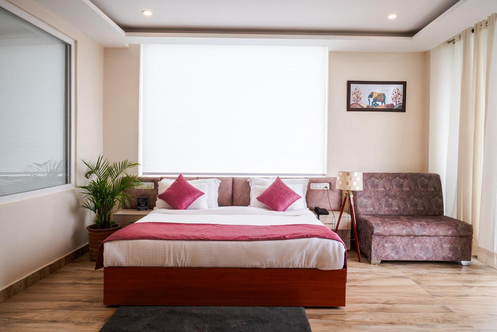 Hotel Sagar Residency - Best Mountain View Hotel In Pālampur Exterior foto